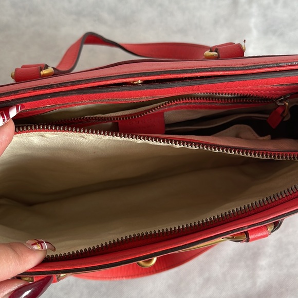 GUCCI Medium Coral Bright Bit Top Handle Tote - Picture 9 of 16